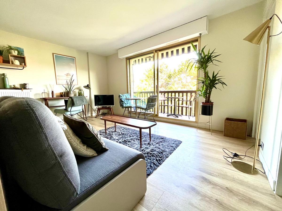 Beau Studio Terrasse Vue Jardin - A 2 Pas De La Mer 도빌 외부 사진
